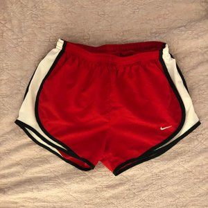 NIKE DRI FIT RUNNING SHORTS